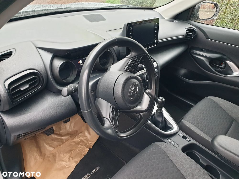 Toyota Yaris Cross 1.5 Comfort - 17