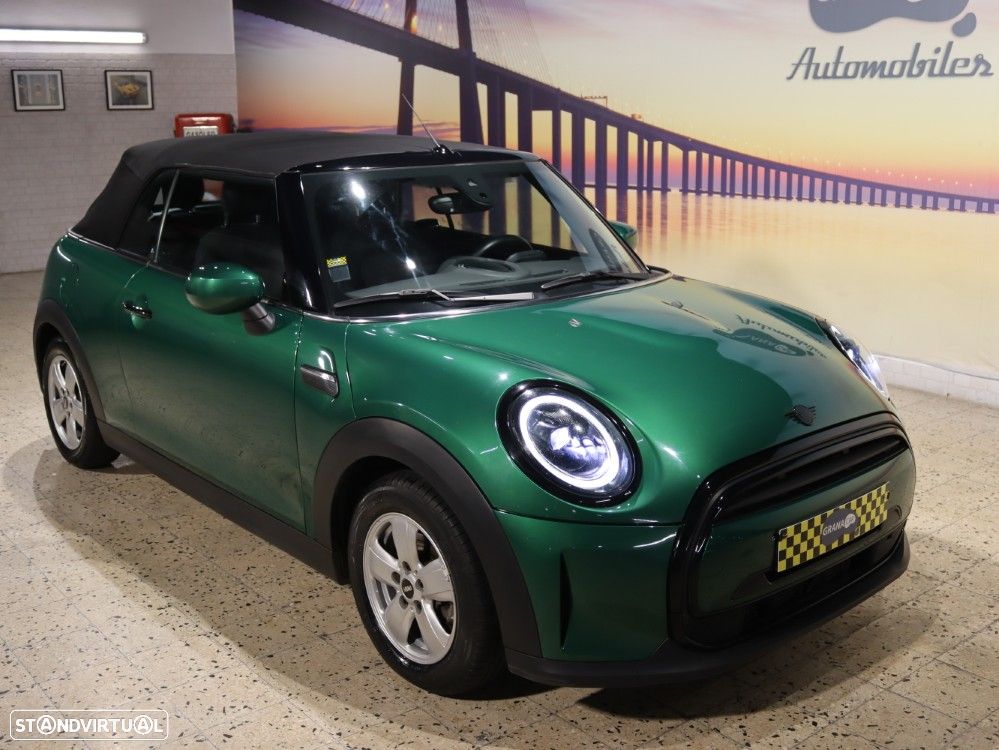 MINI Cabrio Cooper Premium Classic Auto - 29