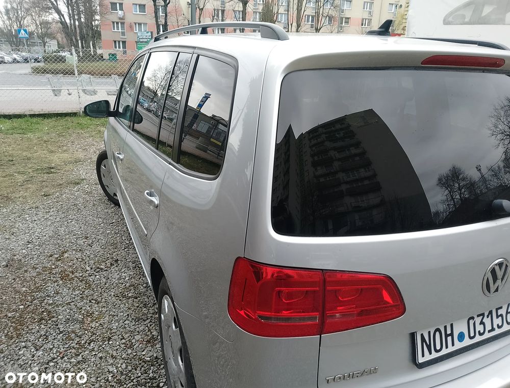 Volkswagen Touran 1.6 TDI DPF BlueMotion Technology Life - 4