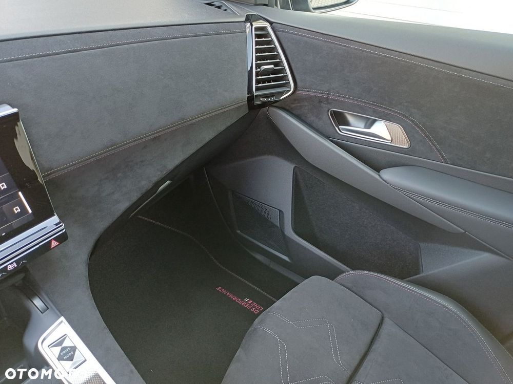 DS Automobiles DS 7 Crossback - 27