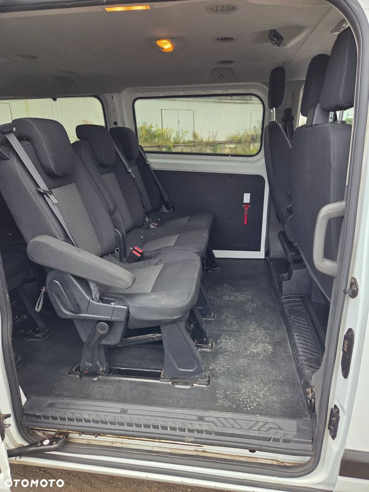 Ford Transit Custom 290 L2H1 Limited - 12
