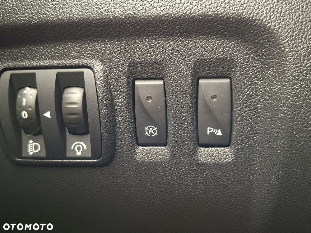 Renault Captur - 22