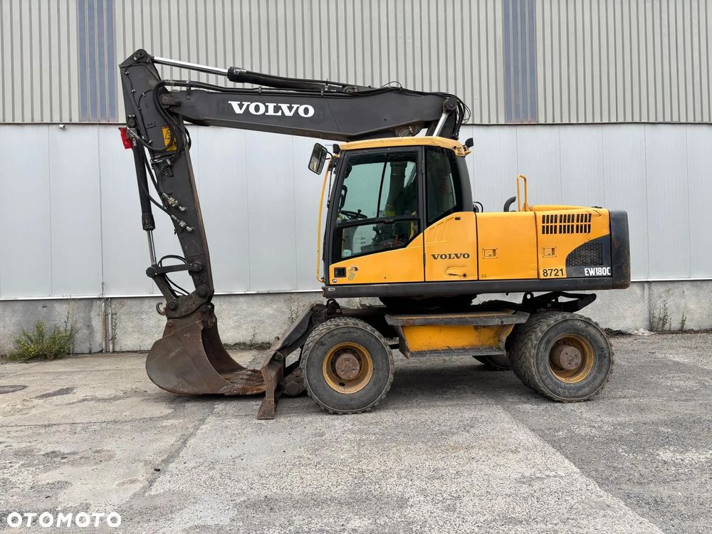 Volvo EW 180C - 7