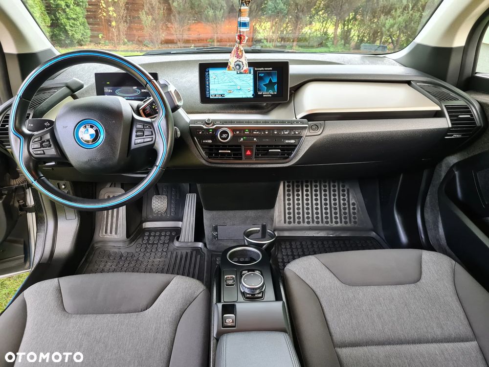 BMW i3 (Range Extender) - 13