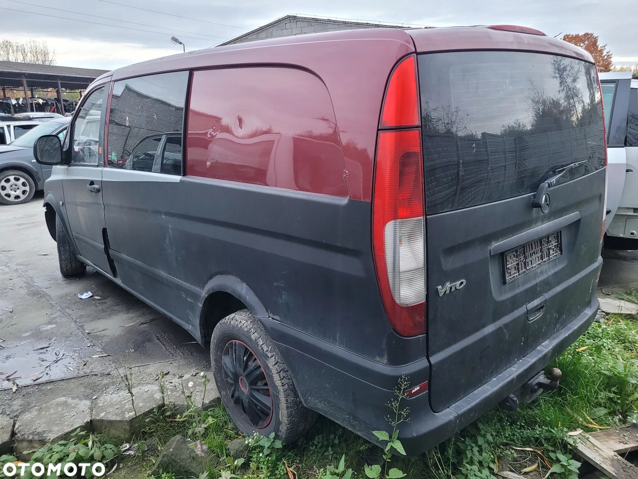 mercedes vito w639 fotel kanapa deska kokpit podsufitka boczek podłokietnik licznik panel szyb stacyjka - 1