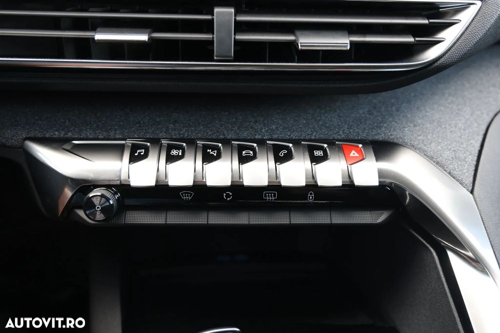 Peugeot 3008 BlueHDi 130 Stop & Start EAT8 Active - 26