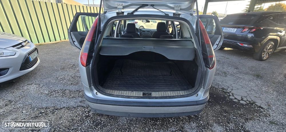 Ford Focus SW 1.6 TDCi Connec. - 15