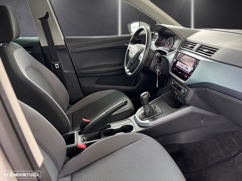 SEAT Arona 1.0 TSI Style DSG - 23