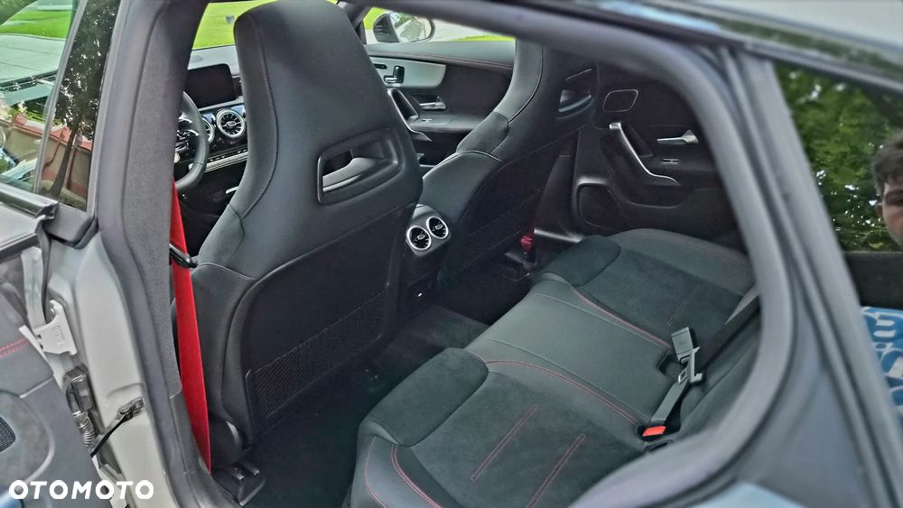 Mercedes-Benz CLA AMG 45 S 4Matic+ B AMG Speedsh 8G-DCT AMG Line Premium - 19