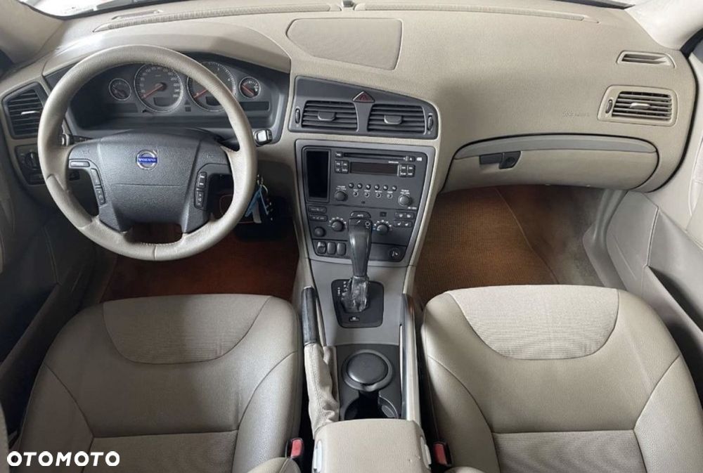 Volvo XC 70 - 14