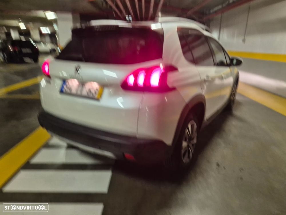 Peugeot 2008 1.6 BlueHDi Allure - 13