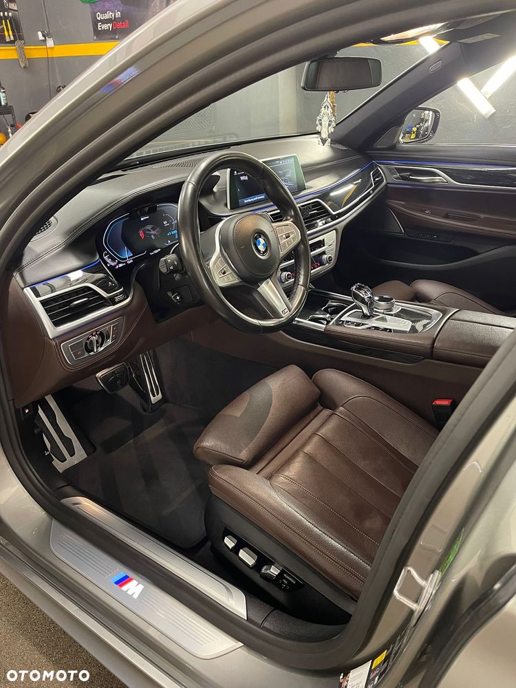 BMW Seria 7 - 6