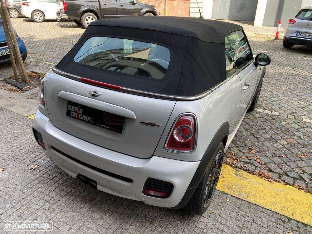 MINI Cabrio John Cooper Works - 8