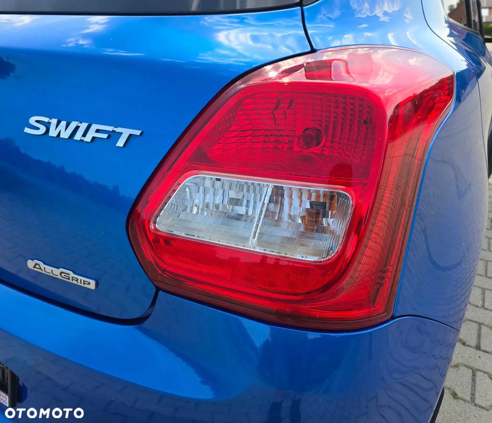Suzuki Swift 1.2 Dualjet Allgrip Comfort - 23