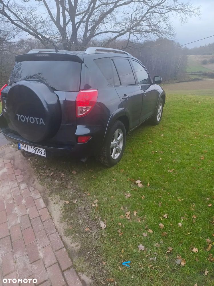 Toyota RAV4 2.2 D-CAT 4x4 Sol - 3