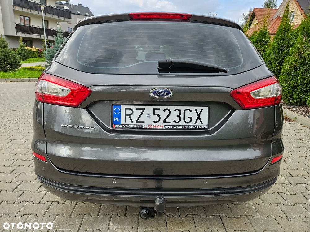 Ford Mondeo - 4