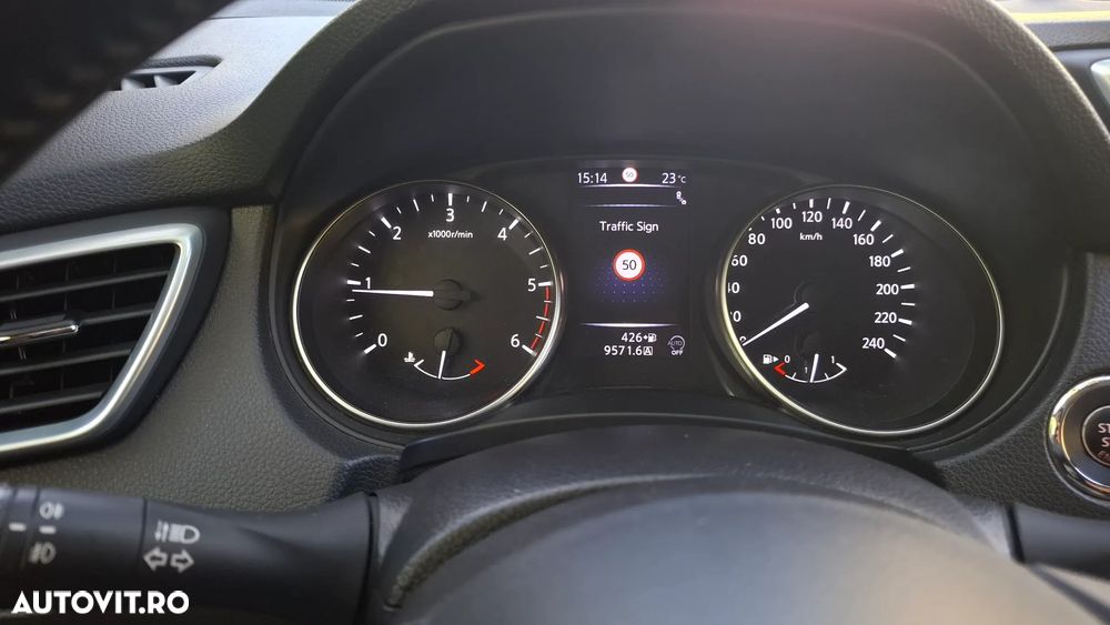 Nissan Qashqai 1.5 DCI TEKNA - 18