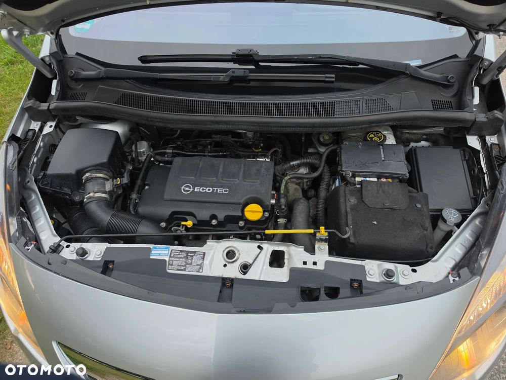 Opel Meriva - 18