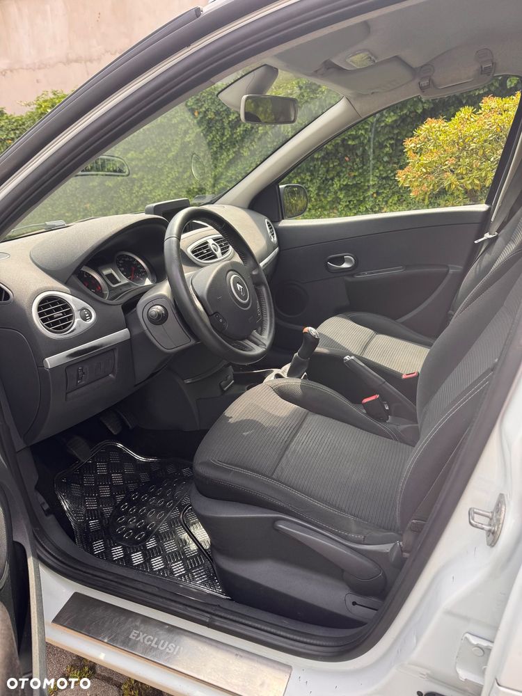 Renault Clio 1.5 dCi Night&Day - 13