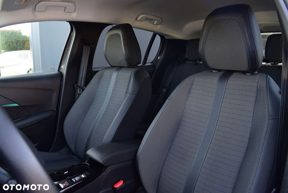 Peugeot 208 1.2 PureTech Allure S&S - 12