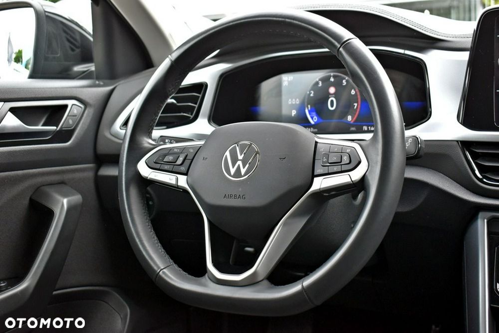 Volkswagen T-Roc 1.5 TSI Life DSG - 18