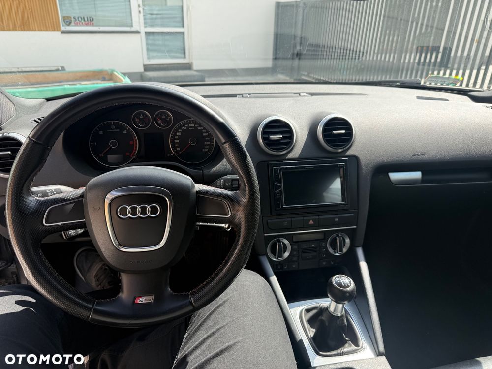 Audi A3 Sportback 2.0 TDI DPF quattro S line Sportpaket plus - 7