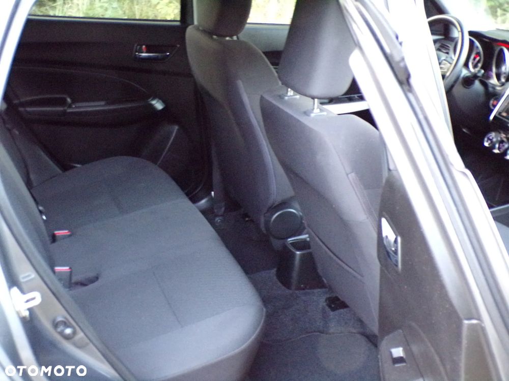 Suzuki Swift 1.2 Dualjet Hybrid Comfort - 25