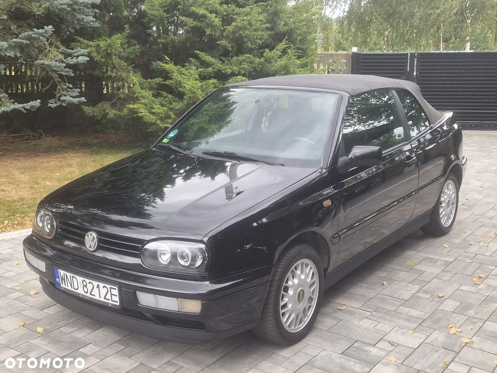 Volkswagen Golf Cabriolet 1.6 - 10