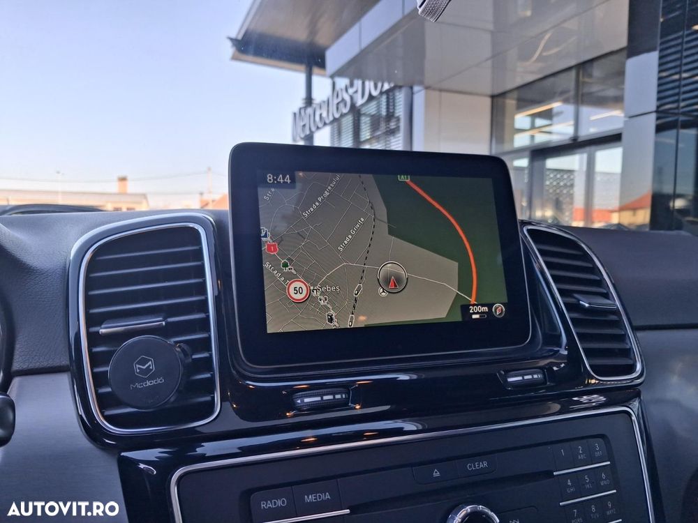 Mercedes-Benz GLE - 9