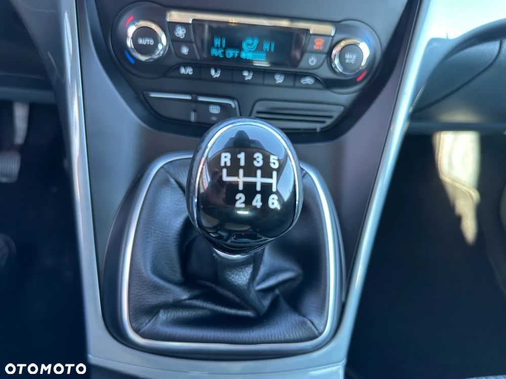 Ford C-MAX - 10