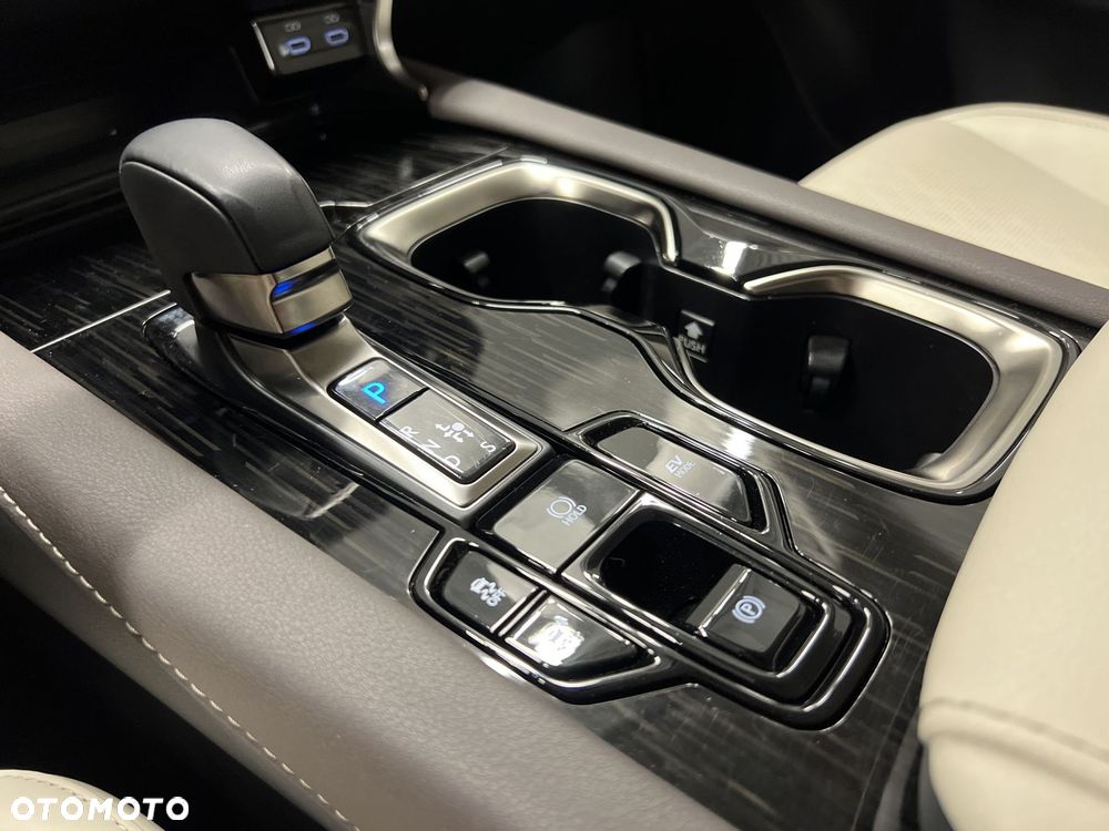 Lexus RX 350h F Sport Design - 32