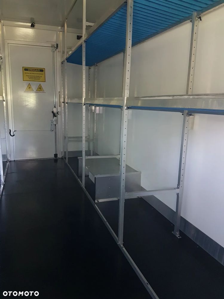 Iveco DAILY KONTENER NISKOPODŁOGOWY 4,43x2,23x2,42 SKLEP FOODTRUCK BAR KLIMA KONIOWÓZ KAMPER - 35