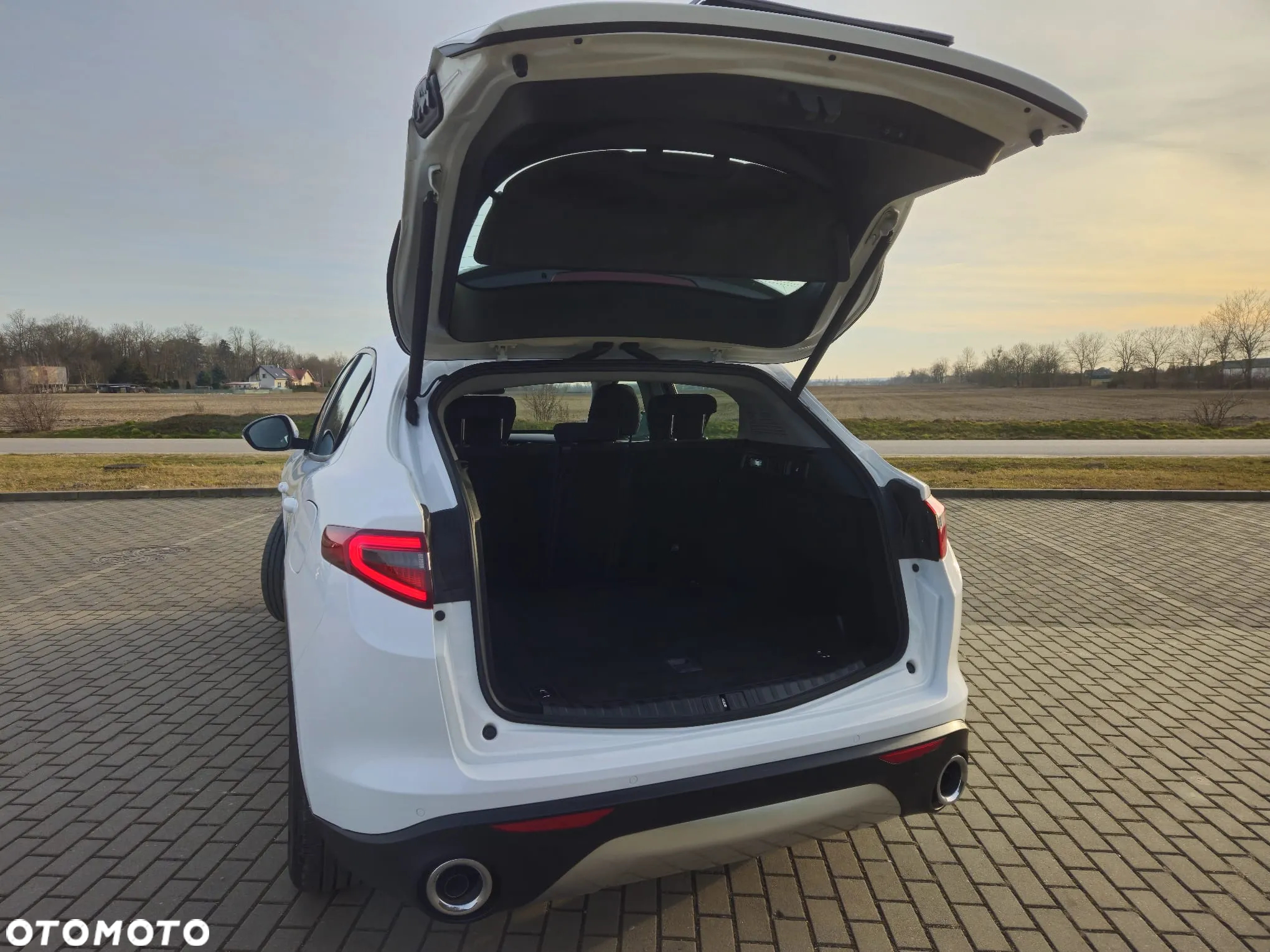 Alfa Romeo Stelvio 2.2 Diesel 16V AT8 Q4 Sprint - 12
