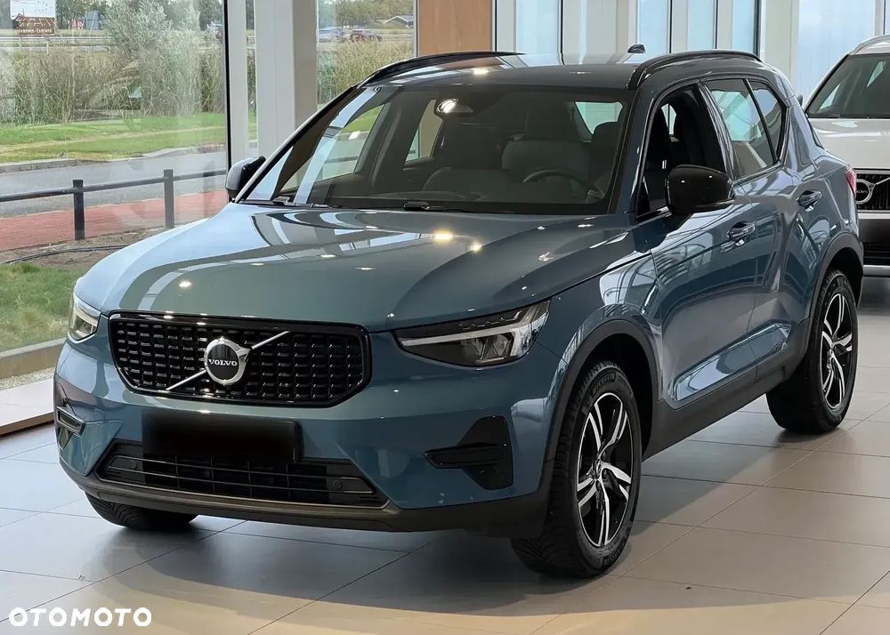 Volvo XC 40 B4 Ultimate Dark - 4