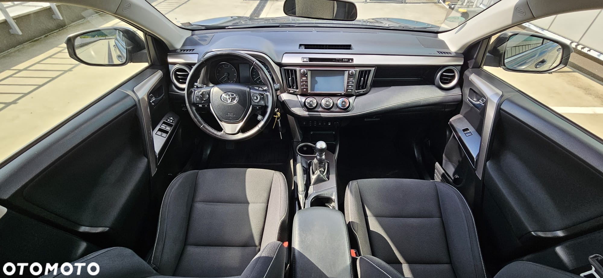 Toyota RAV4 2.0 D-4D 4x2 Start-Stop Executive - 17