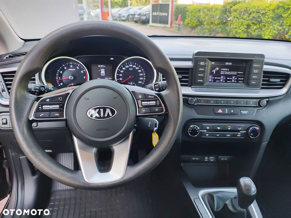 Kia Ceed 1.4 S - 12