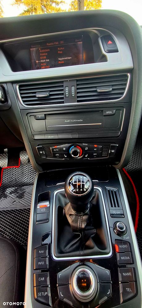 Audi A4 Avant - 10