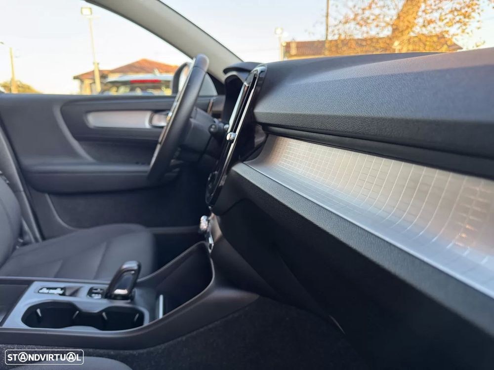 Volvo XC 40 1.5 T4 PHEV Inscription Expression - 36