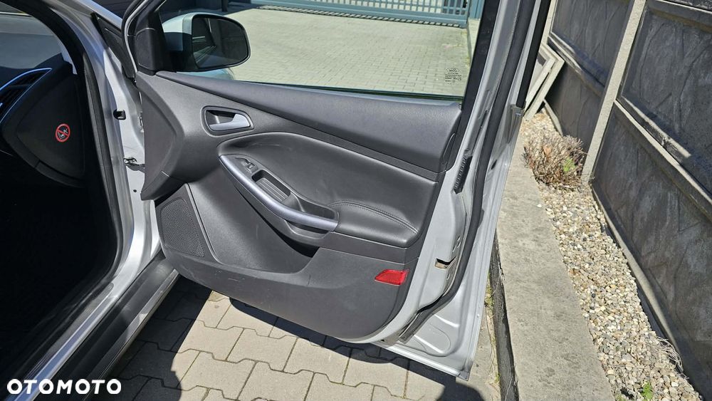 Ford Focus 1.6 TDCi DPF Titanium - 22