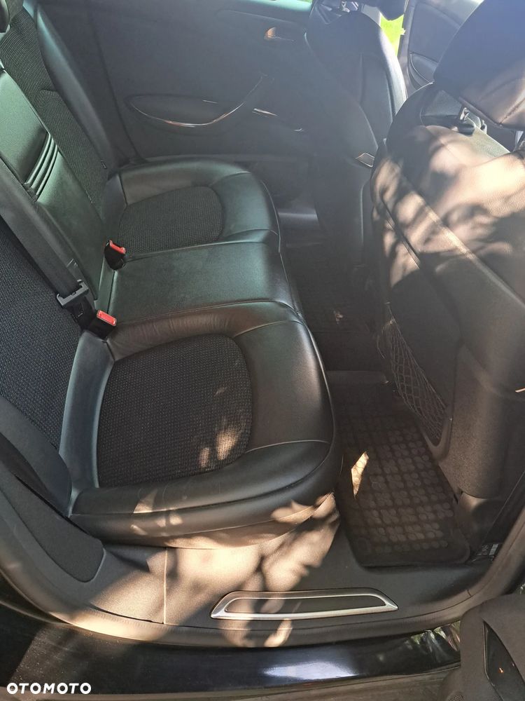 Citroën C5 2.0 HDi Exclusive - 17