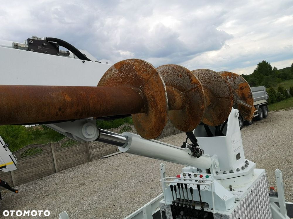 Renault D13 WIERTNICA TELECOM 20 Automat Niski Przebieg! - 18