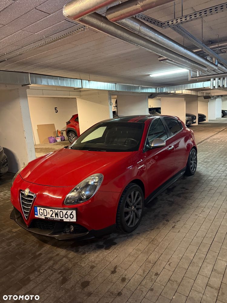 Alfa Romeo Giulietta - 2