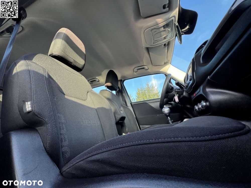 Jeep Renegade 1.6 E-TorQ Longitude FWD - 25
