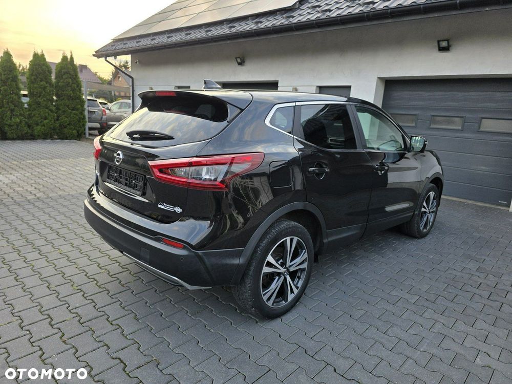Nissan Qashqai - 8