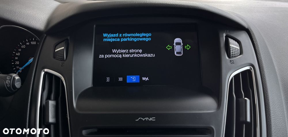 Ford Focus 1.0 EcoBoost Titanium ASS PowerShift - 24