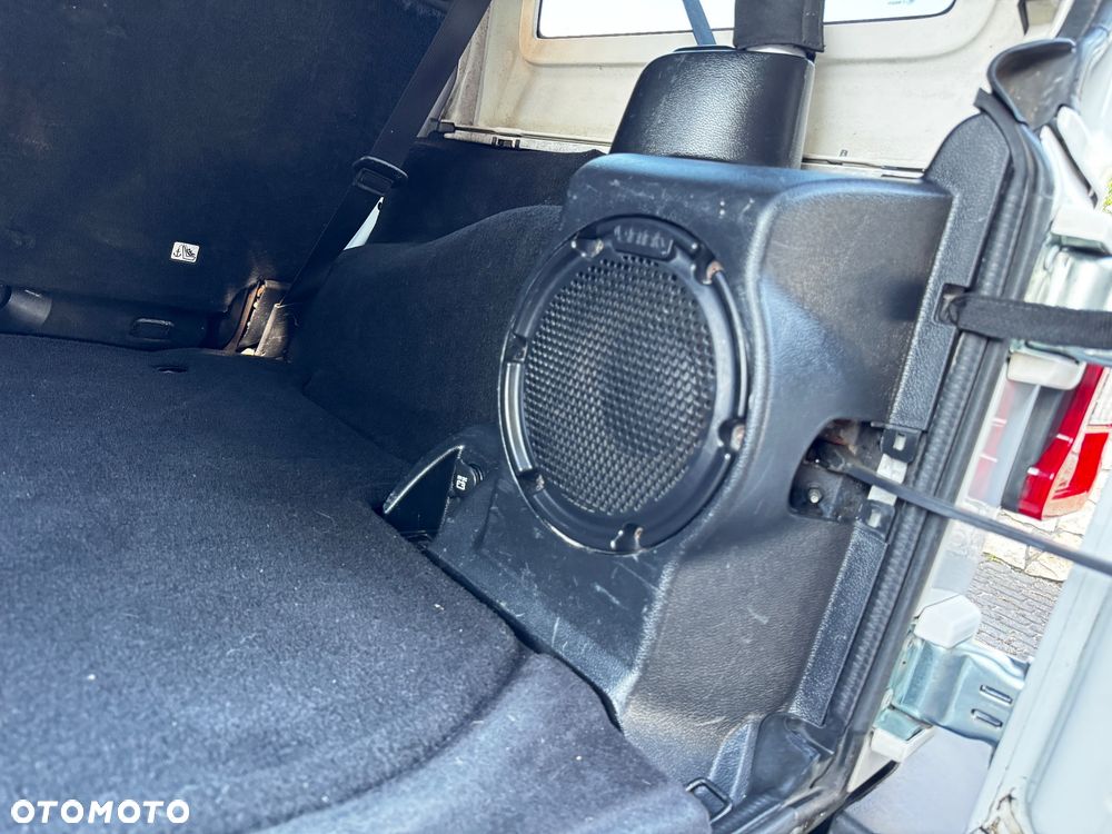 Jeep Wrangler 3.6 Unlim Sahara - 24