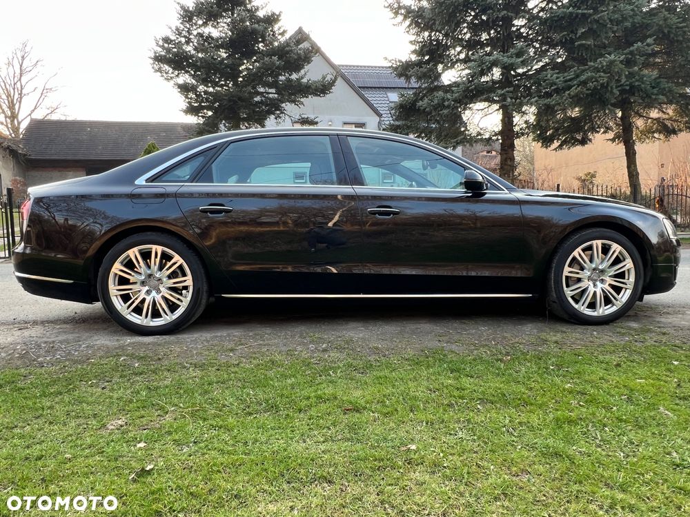 Audi A8 4.0 TFSI L Quattro - 10