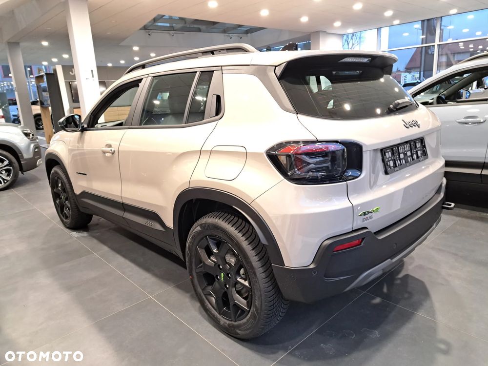 Jeep Avenger 1.2 T3 mHEV Upland 4xe eDCT6 - 6