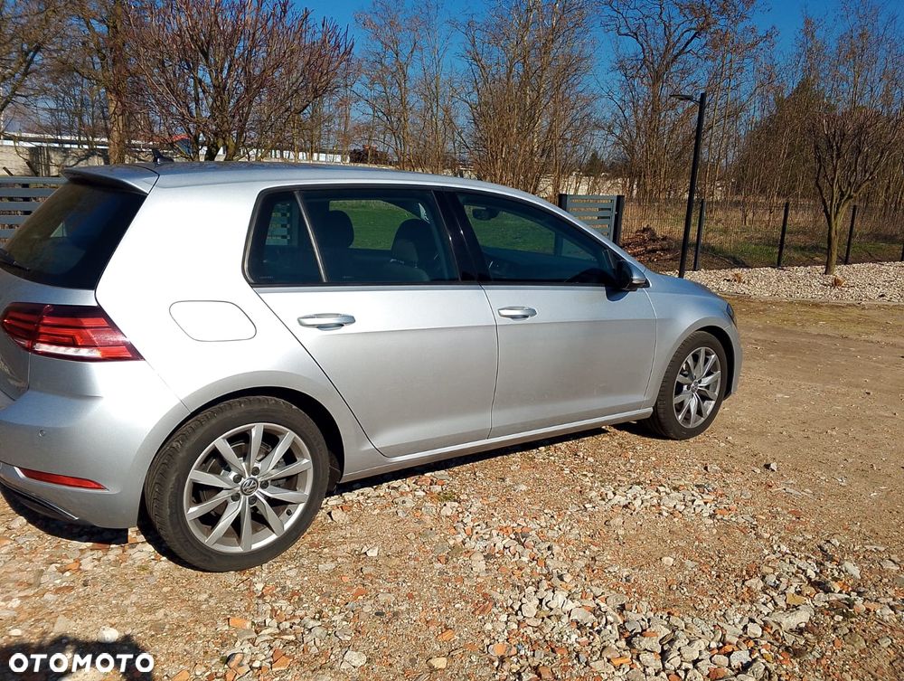 Volkswagen Golf 1.5 TSI ACT OPF DSG Comfortline - 6