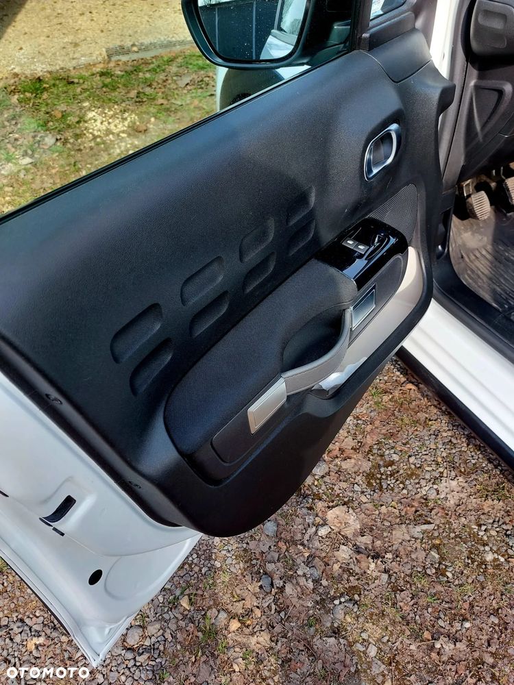 Citroën C3 1.2 PureTech Shine - 20